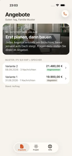 App-Ansicht Angebote: zwei Varianten einer PV-Anlage mit Preis, Datum und Status